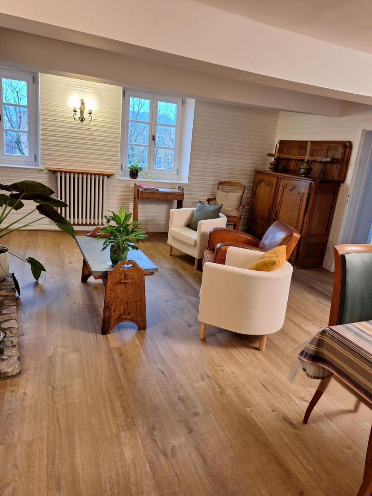 Apartmán Bulle D'Ardenne Charleville-Mézières Exteriér fotografie